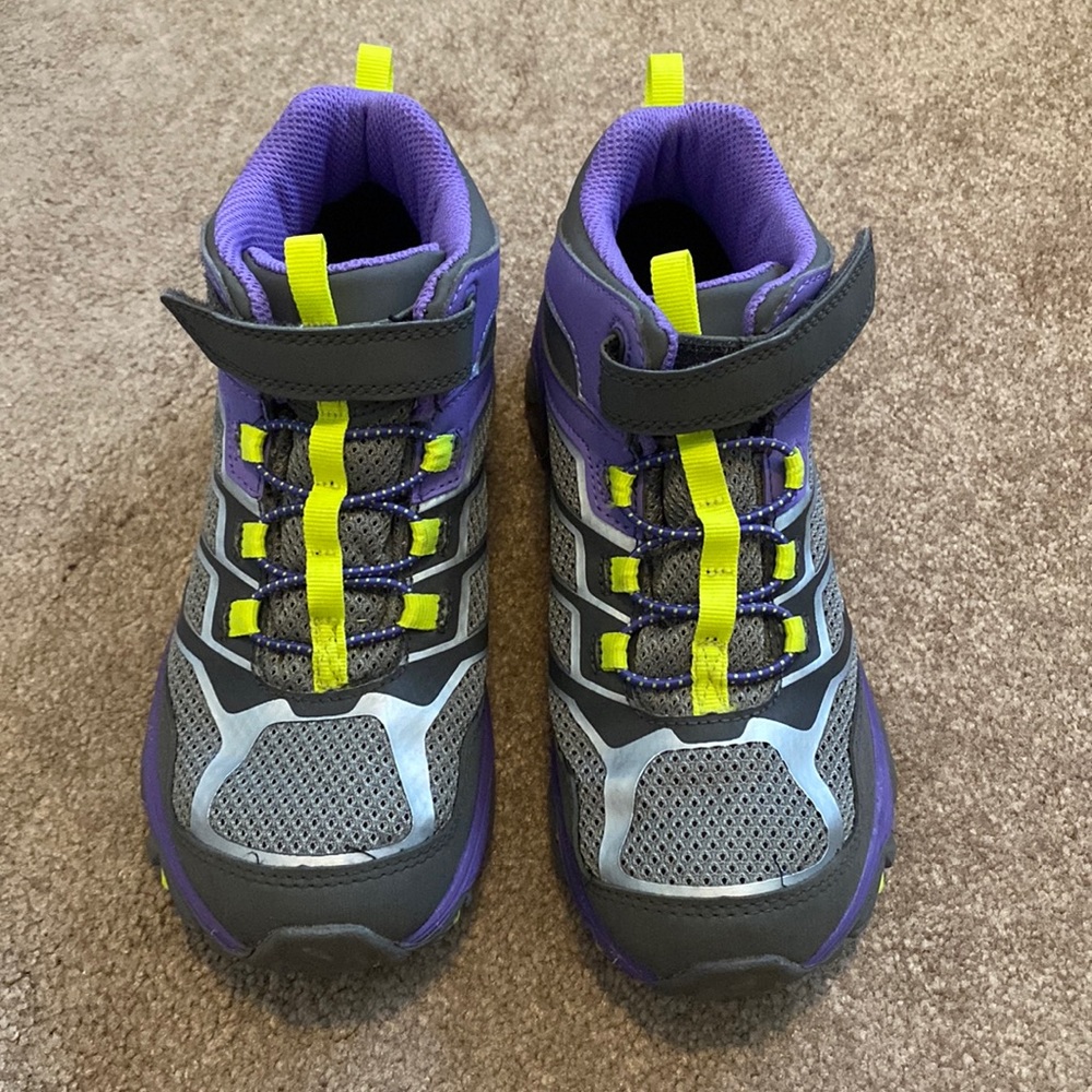 Merrell kids Moab FST mid waterproof hiking shoe